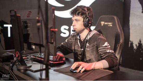 DOTA2 TI14中国队失利 原神新角色遭举报 iPhone 17首搭自研WiFi芯片